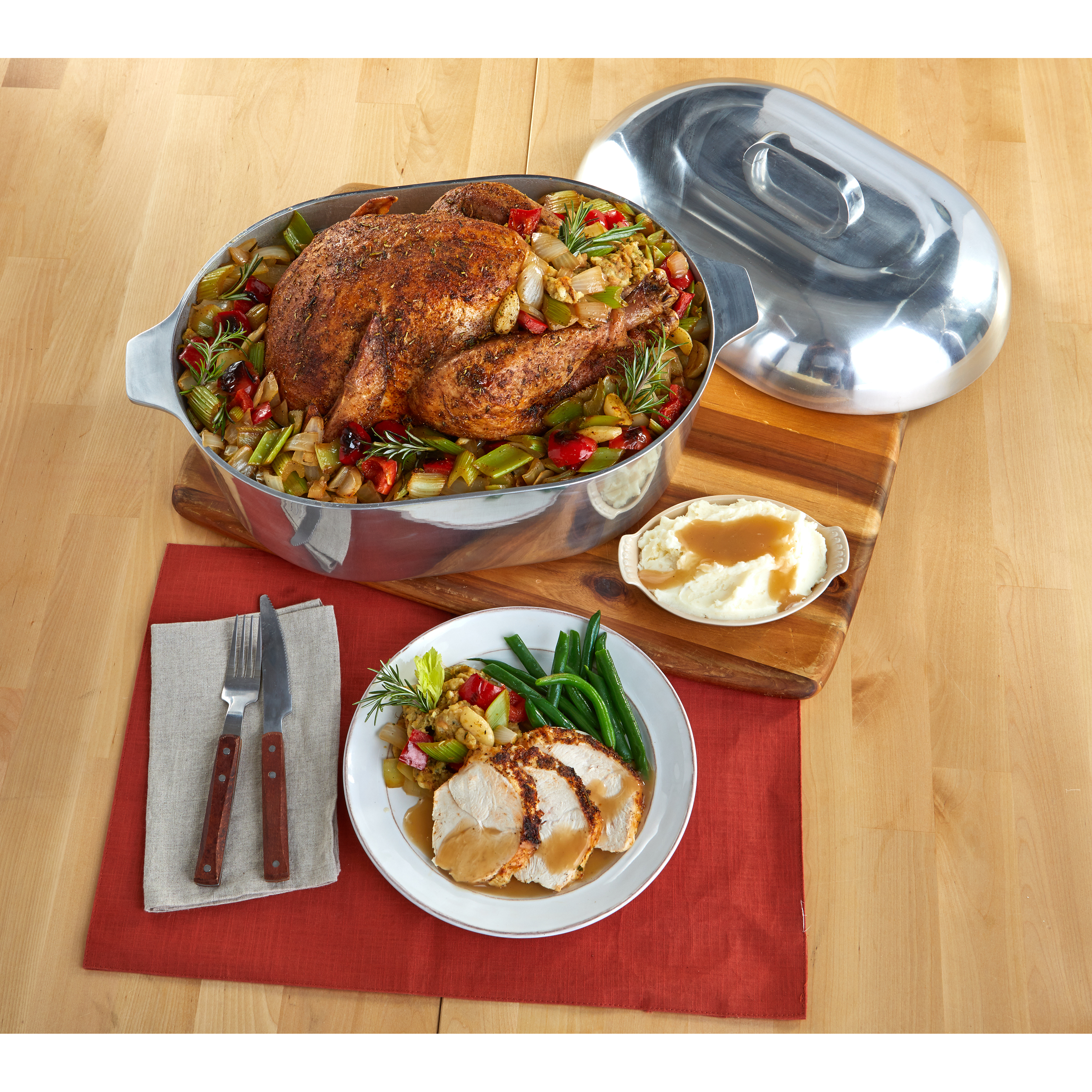 Imusa 15 inch Cajun Oval Heavy Duty Cast Aluminum Roaster Pan with Lid and  Roasting Tray, 1 Count