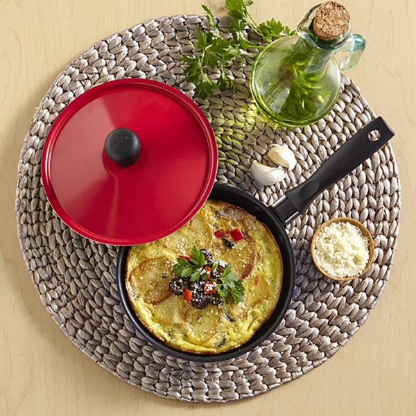 IMUSA Egg Pan with Lid 16 cm, Red/Orange/Black